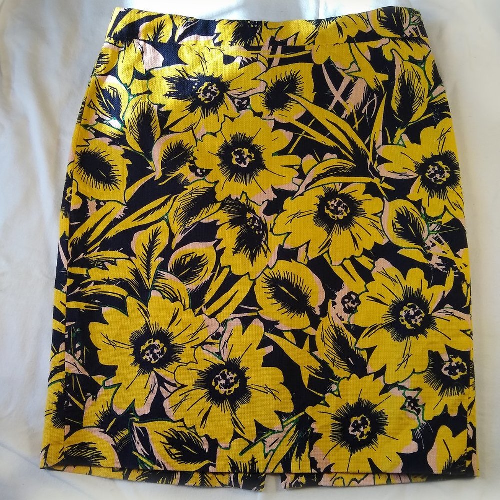 EUC J.Crew #2 Pencil skirt,100% cotton, fully lined, size 6